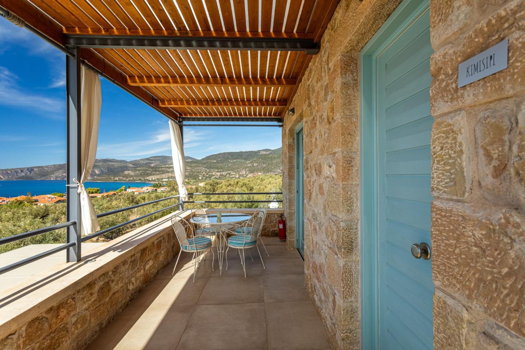 Lithos Guesthouse Kardamili Exterior photo