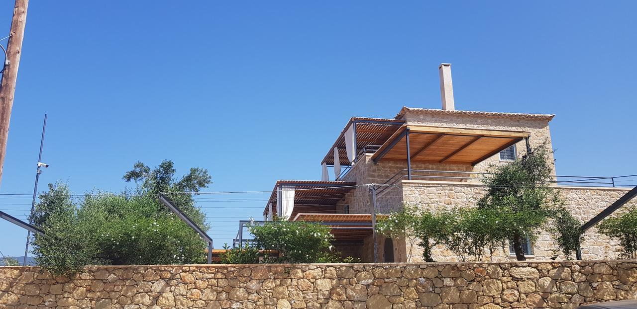 Lithos Guesthouse Kardamili Exterior photo